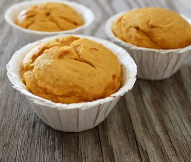 2 INGREDIENT PUMPKIN MUFFINS!!!! OMG!!!! 
(When you have a cheat day)

1 box Classic Yellow Cake Mix
1 can (15 oz) Pure Pumpkin

No oil, no eggs, no water, nothing else 

Combine both ingredients, pour into muffin tin and bake at 350 degrees for 20-25 minutes. 

To SAVE this for use later, be sure to click this photo and SHARE so it will store on your personal page.