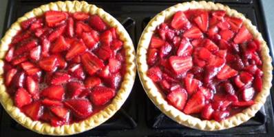 Local & Sweet STRAWBERRIES are here! Do you remember BigBoy Resturant? Here's the recipe for BigBoy Strawberry Pie:

2 tbsp. cornstarch
1 c. sugar
1 c. water
1/2 pkg. strawberry gelatin
1 baked 9 inch pie shell, cooled
Whipped topping

Blend together cornstarch and sugar. Combine in saucepan with water. Cook, stirring until thick 3 to 5 minutes. Remove from heat. Add gelatin. Stir until dissolves. 
 Mix berries in gelatin before placing in pie shell. Pour into pie shell
 let chill 2 or 3 hours. Garnish with whipped topping. ENJOY!!!