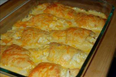 OMG....Share it to keep it as I do not keep files. This is .............zzzzzzzzzzzzzzzz
Chicken Crescent Rolls

2 cans of low fat refrigerator crescents
1 can of healthy low sodium cream of chicken soup(26oz)
1 cup fat free cheddar cheese
2 boneless skinless chicken breast

I boil my chicken breast then shred, roll out each individual crescent, place about a Tbsp of shredded chicken in center and roll it up.

Bake on 350 for about 5 minutes until just starting to turn golden. Pour Cream of chicken over the top bake an additional 10 min top with cheddar cheese and bake for 10 more minutes.


For more healthy recipes, tips, motivation and fun, join us here: @[350323185028587:69:Sheyrl's Weight Loss Support Group -- A Renewed & Healthy YOU!!]