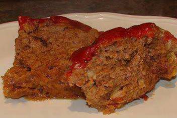 Crock Pot Meatloaf .. 

Try it once, and you'll never go back to your old way of cooking it! So Moist .. My family begs for it ~ Debbie 

Ingredients: 
2 lbs ground beef
2 eggs, beaten
3/4 C milk
1 tsp salt
1/2 tsp pepper
3 slices bread, crumbled or torn into small pieces
1/2 C diced onion
1 envelope dry Ranch Dressing mix
1/2 C ketchup

Directions:
Mix eggs, milk, salt, pepper, and bread crumbs. Allow to soften (about 20 minutes). Combine this mixture with ground beef, onion, ranch pack, and ketchup. Mound in a greased crockpot. Cover the top of the mixture with additional ketchup. Put the cover on and turn crockpot on high for 15 minutes, then reduce to low and cook for 7 hours.

✔ Tag ✔ Comment ✔ Repost ✔Follow me
To SAVE this , be sure to click SHARE so it will store on your personal page.
For more fun, amazing ideas... recipes and motivational weight loss tips
Click and join us here-- http://www.facebook.com/groups/137312023104096/


By: Debbie Johnson East