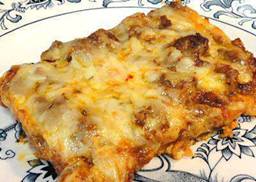 THIS IS SOOOOOOOOO GOOD!!! Feel Free to Share !!!!!!!!!!

ENCHILADA BAKE

Crust:
4 ounces cream cheese, softened
2 eggs
1/2 teaspoon Taco Seasoning
8 ounces cheddar cheese, shredded
1/4 ounce tortilla chips, finely crushed *

Beat or whisk the cream cheese and eggs until smooth. Add the seasoning; mix well. Stir in the cheese and crushed chips; mix well. Grease a 9x13" baking dish or line with parchment paper; spread the cheese mixture evenly over the bottom. Bake at 350º, 35 minutes or until browned, but not too dark. Let stand 5-10 minutes before adding the topping.

* 1/4 ounce is about 4-5 small round tortilla chips. I used the unflavored white corn kind. They only add about 4 carbs to the whole recipe.

Topping:
1 pound ground beef
1 tablespoon Taco Seasoning
1/2 batch Red Enchilada Sauce (about 1 cup)
8 ounces pepper-jack cheese, shredded

Brown the hamburger; drain fat. Stir in the seasoning and enchilada sauce. Spread over the crust. Top with the cheese. Bake another 20 minutes or so until hot and bubbly.

Makes 8 servings

Per Serving: 414 Calories; 32g Fat; 27g Protein; 5g Carbohydrate; 1g Dietary Fiber; 4g Net Carbs

The addition of the tortilla chips makes a big difference in this dish and adds less than a carb per serving. I was making the crust for my Enchilada Bake recipe and threw the crushed chips in on a whim. I wasn't even sure if such a tiny bit would be noticeable but was pleasantly surprised to find that they add a nice corn tortilla flavor.


~~~~~~~~~~~~~~~~~~~~~~~~~~~~~~~~~~~~~~~~~~~~~~

✔ Like ✔ “Share” ✔ Tag ✔ Comment ✔ Repost ✔Follow me

Join Terry and I for more tips, recipes, motivation and inspiration to become a healthier "you" at @[439201862799428:69:Fit & Trim with Terry & Kim] or simply click on the "follow" button on my profile to stay in touch...

For more information on Skinny Fiber, an all natural weight loss solution to help you lose weight and feel great, please visit us at www.skinnyfiberfriends.com!