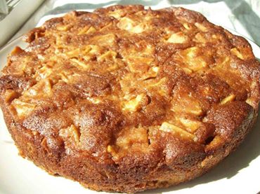 One Bowl Apple Cake - This cake is so moist and rich and just perfect for this time of year. (and easy to make!)
*To Save this recipe, simply Share it to your timeline*

Ingredients:
2 eggs
1 3/4 cups sugar
2 heaping teaspoons cinnamon
1/2 cup oil
6 medium Gala or Fuji or Honey Crisp apples
2 cups flour
2 teaspoons baking soda

Directions:
Preheat oven to 350°. In a large bowl, mix the eggs, sugar, cinnamon and oil. Peel and slice the apples and add to mixture in bowl (coating as you go to keep apples from turning brown.) Mix together the baking soda and flour and add to the ingredients in the bowl. Mix well (best with a fork) until all of the flour is absorbed by the wet ingredients. Pour mixture into a greased one 9x13 or two 9″ round pans. Bake for approximately 55 minutes.

(¯`✻´¯)
**Feel free to FOLLOW ME. I am always posting awesome stuff!**
♥♥♥SHARE so you can find it on your timeline♥♥♥

Join us for healthier alternatives and weight loss support at https://www.facebook.com/groups/GabrielesSkinnyFiber/