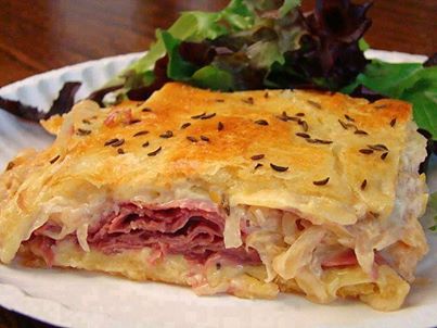 Reuben Bake -- A Delicious Sandwich in a casserole dish! Easy and cheesy!! YUM! We are BIG Reuben fans and this just looks delicious!!

Reuben Crescent Bake

2 tubes (8 ounces each) refrigerated crescent rolls
1 pound sliced Swiss cheese
1-1/4 pounds sliced deli corned beef
1 can (14 ounces) sauerkraut, rinsed and well drained
2/3 cup Thousand Island salad dressing
1 egg white, lightly beaten
3 teaspoons caraway seeds

Unroll one tube of crescent dough into one long rectangle; seal seams and
perforations. Press onto the bottom of a greased 13-in. x 9-in. baking dish. Bake
at 375° for 8-10 minutes or until golden brown. Layer with half of the
cheese and all of the corned beef. Combine sauerkraut and salad dressing; spread
over beef. Top with remaining cheese. On a lightly floured surface, press or
roll second tube of crescent dough into a 13-in. x 9-in. rectangle, sealing seams
and perforations. Place over cheese. Brush with egg white; sprinkle with caraway
seeds. Bake for 12-16 minutes or until heated through and crust is golden
brown. Let stand for 5 minutes before cutting.

Yield: 8 servings.
Source ~ Taste of Home

★Share★Share★Share★Share

♥´¯`*•.¸¸✿Save✿´¯`*•.¸¸✿Share✿´¯`*•.¸.
♥´¯`*•.¸¸✿Friend✿´¯`*•.¸¸✿Follow✿´¯`*•.¸¸♥
LIKES ARE NICE BUT SHARING IS BETTER!!!
PLEASE SHARE THIS TO YOUR TIMELINE
TO SAVE IT AND SO YOUR FRIENDS CAN ENJOY ALSO

**Feel free to send me a FRIEND REQUEST or FOLLOW ME. I am always posting awesome stuff!
**For lots of great recipes, tips, and FREE weight loss support, click this website and join us here--->http://facebook.com/groups/Agelessbody/