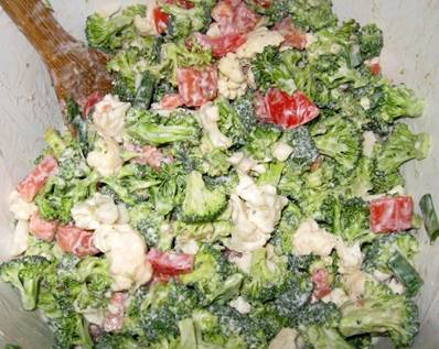 I've got people still asking me for the SKINNY BROCCOLI SALAD recipe....so here it is again.  Please don't forget to click on the word "share" below this post so it will end up on your facebook page you won't lose it.  

SKINNY BROCCOLI SALAD
(This recipe came from my Weight Watchers page of healthier recipes.)

   2 stalk(s) uncooked broccoli, Chopped     
   1 head(s) (medium) uncooked cauliflower, Chopped     
   1/2 cup(s) sweet red pepper(s), Chopped     
   1/2 cup(s) green pepper(s), Chopped     
   1 large fresh tomato(es), chopped     
   1/2 large uncooked red onion(s), Chopped     
 1 item(s) (large) large canned ripe black olive(s), 1 cup chopped     
 1/2 cup(s) low-fat shredded cheddar cheese     
 1 1/2 cup(s) fat free Ranch dressing (I changed the dressing to Ranch because I liked it better with Ranch.)    

Instructions
Blanch the broccoli and cauliflower and then chop add everything in a large bowl add the dressing and toss. Place in the frig for four (4) hours and serve. 

Borrowed this picture from www.ourkrazzykitchen.com