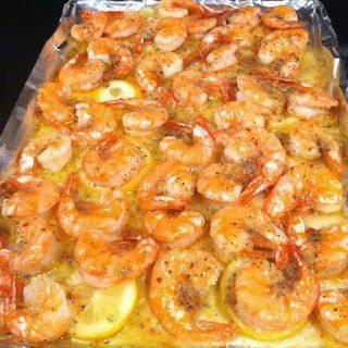 Attention shrimp lovers!!
Try this quick way to make fabulous shrimp.

Melt a stick of butter in the pan. Slice one lemon and layer it on top of the butter. Put down fresh shrimp, then sprinkle one pack of dried Italian seasoning. Put in the oven and bake at 350 for 15 min. Best Shrimp you will EVER taste:)

SHARE THIS TO YOUR WALL AND U WILL ALWAYS BE ABLE TO FIND IT!! <3
